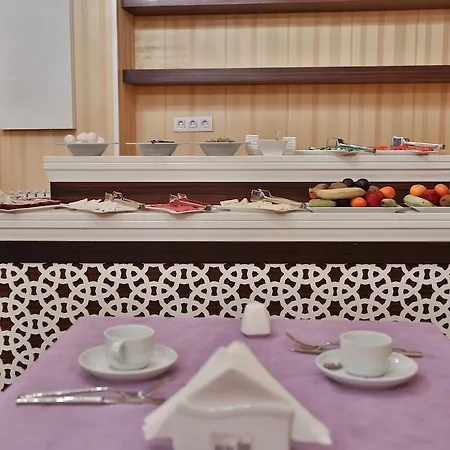 Queens Land 3* Provincia di Istanbul