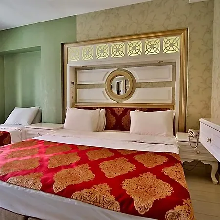 Queens Land 3*
